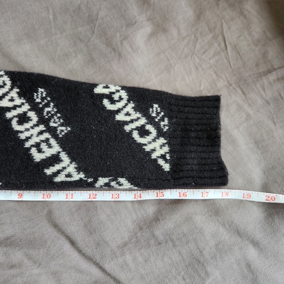 Balanciaga all over wool sweater - Picture 7 of 8